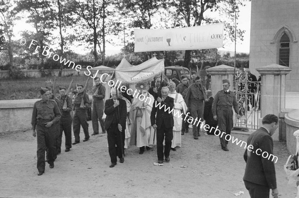 START OF BLESSED SACRAMENT PROCESSION